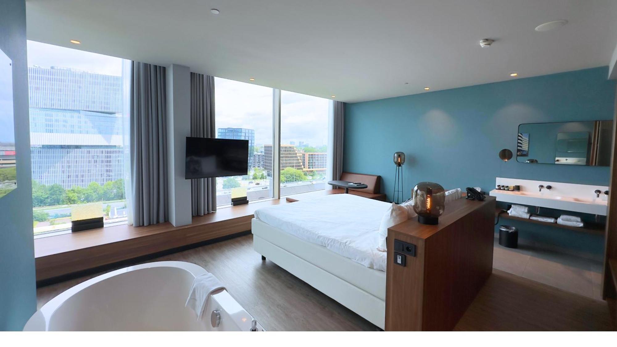 Van Der Valk Hotel Amsterdam Zuidas -Rai Eksteriør bilde
